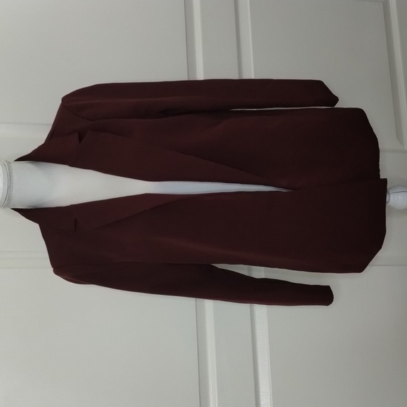 Missguided Jackets & Blazers - Missguided women's size 6 long blazer open jacket maroon/burgundy